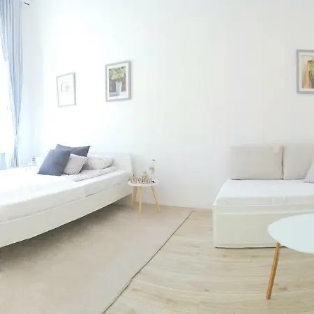 Cape Code * Budapest